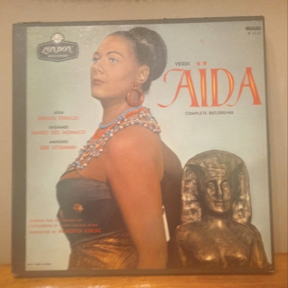 Verdi's Aida Complete Recording - Vinyl Record Set